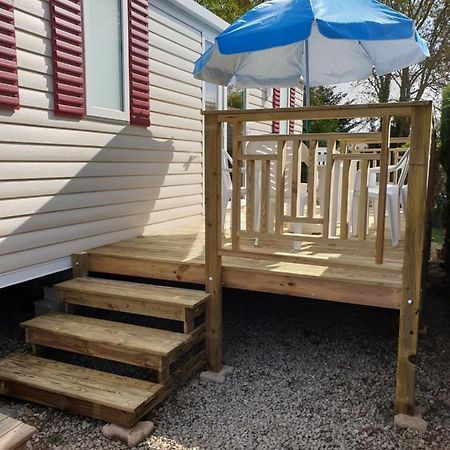 Mobil Home 3 Chambres Lattes Εξωτερικό φωτογραφία
